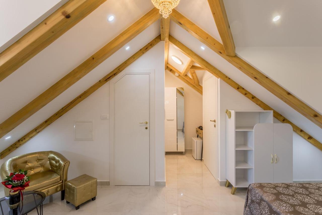 Villabella Luxury Rooms Split Exterior photo